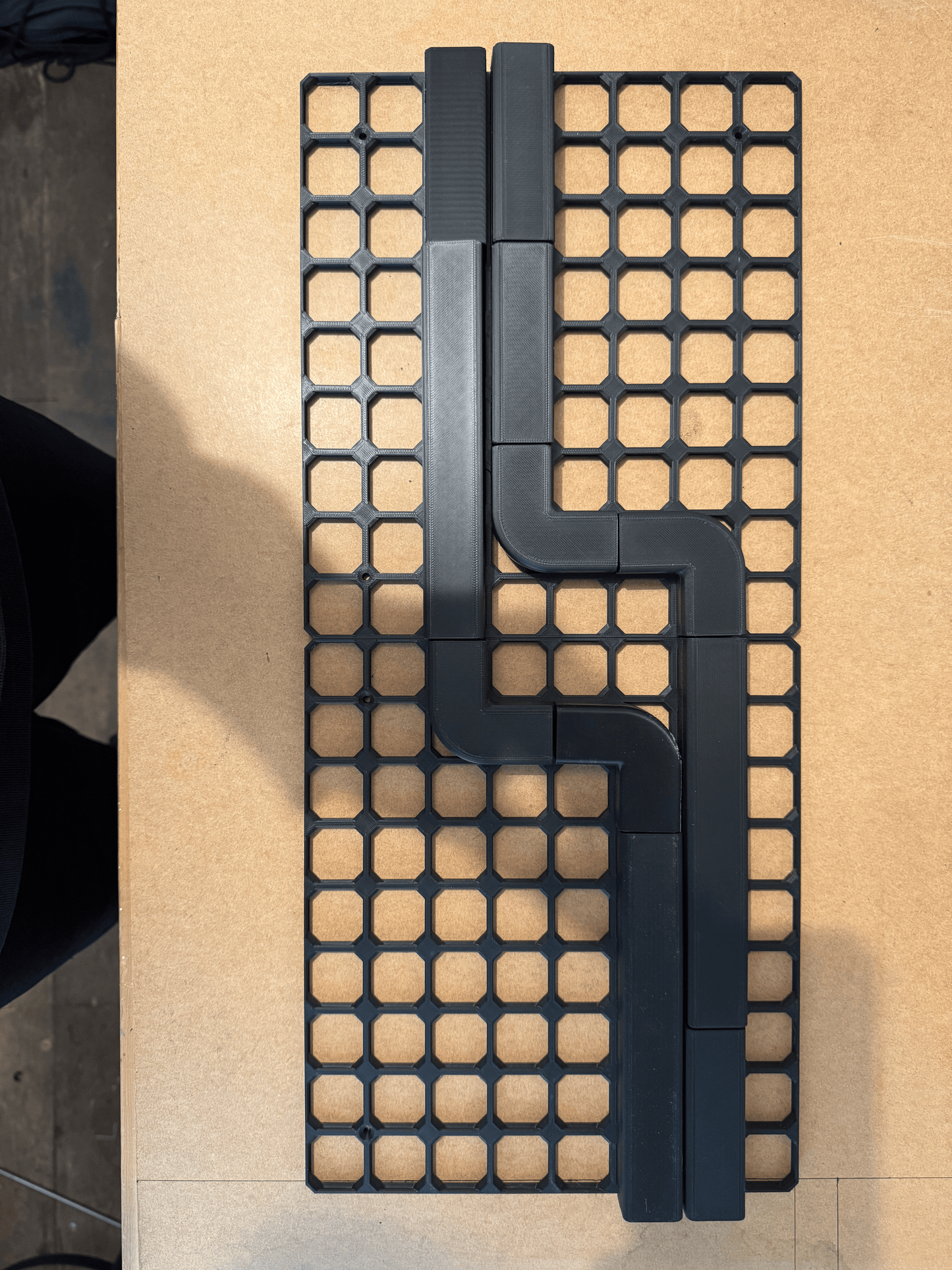Starter Pack: Modular Magnetic Cable Management